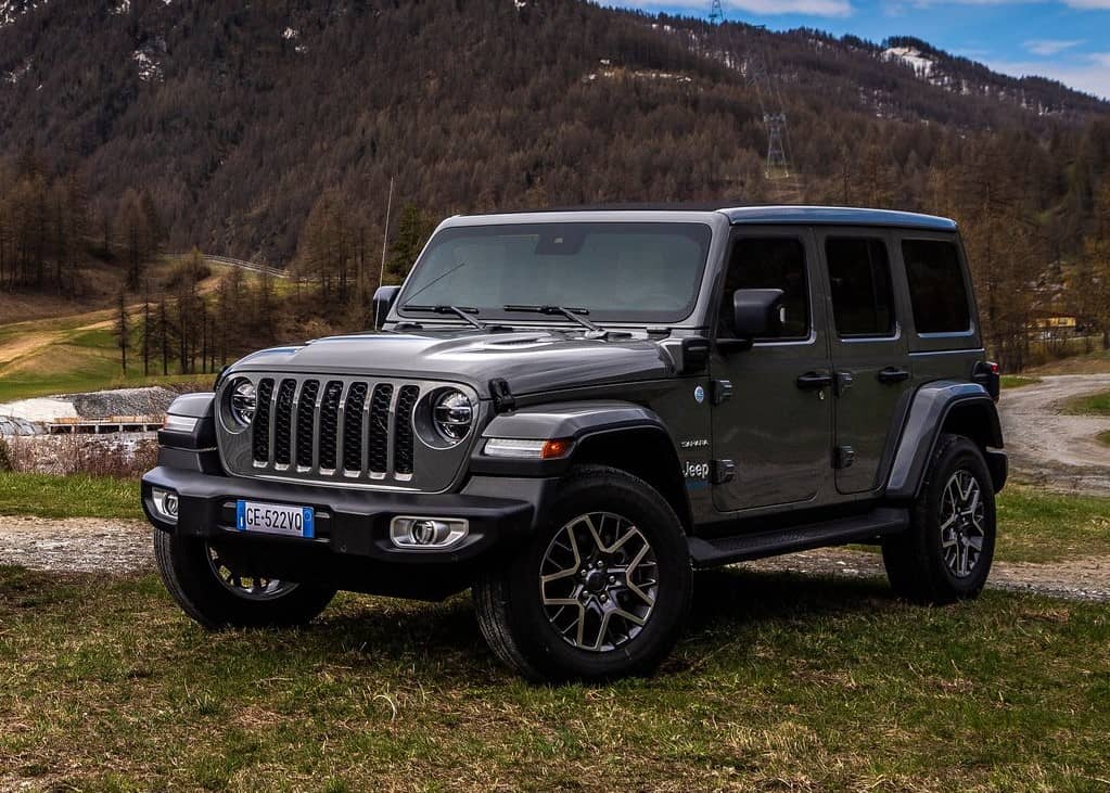 Jeep wrangler 4 door clearance price